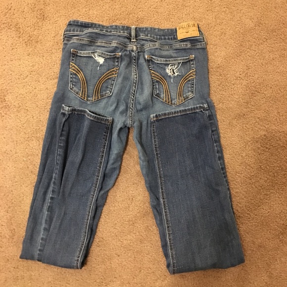 Hollister Jeans - Picture 3 of 3